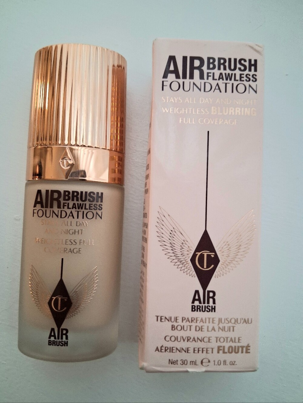 New In Box Charlotte Tilbury Airbrush Flawless Foundation 3/warm Retails $52